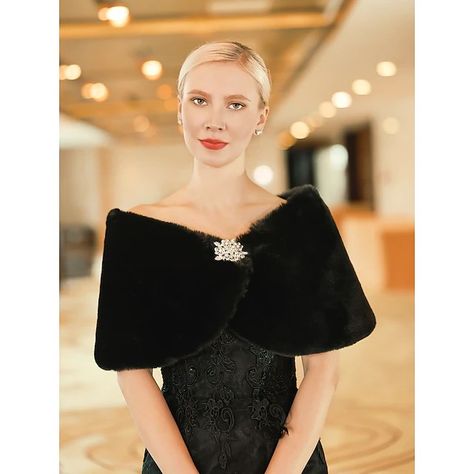 "Elevate your wedding attire with our elegant faux fur wrap! Perfect for adding warmth and glamour to your look. 🌟💍 https://lightinthebox.tv2h87.net/c/4923499/898314/8199?prodsku=9692499&u=https%3A%2F%2Fwww.lightinthebox.com%2Ffaux-fur-wraps-shawls-women-s-wrap-pure-elegant-sleeveless-terylene-wedding-wraps-with-feathers-fur-for-wedding-fall-winter_p9692499.html&intsrc=APIG_7096 #Lightinthebox #WeddingStyle" Tap the link in the bio to shop at @ matroninn.com Black Shawl Wedding, Winter Outside, Cocktail Dress Elegant, Winter Bridesmaids, Faux Fur Shawl, Faux Fur Wrap, A Line Cocktail Dress, Fall Wedding Guest, Fur Wrap