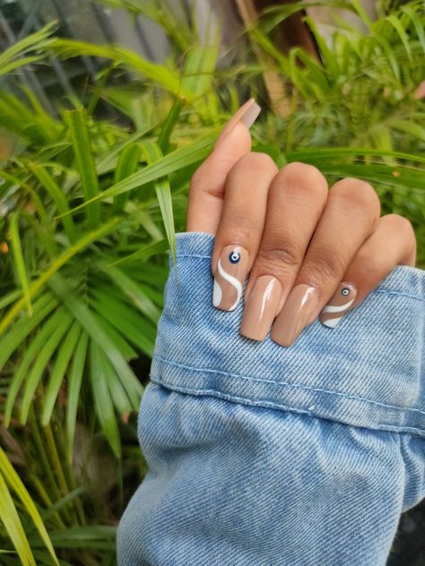 evil eye nails Evil Eye Nails, Eye Nails, Evil Eye, Nail Inspo, Nails, Silver