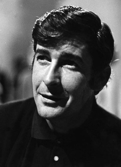 Dave Allen Dave Allen Comedian, Woody Allen Manhattan, Gary Allen, Dave Allen, Danny Bonaduce David Cassidy, 10 Dinner, Tv Comedy, Comedy Drama, Gorgeous Guys