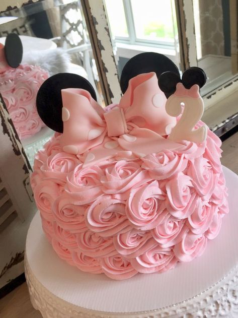 Minnie Mouse Smash Cake, Minnie Mouse Birthday Cake, Minnie Mouse First Birthday, Minnie Mouse Birthday Cakes, Mickey Mouse Theme, Minnie Mouse Theme, Minnie Mouse Cake, Minnie Birthday, Mouse Birthday