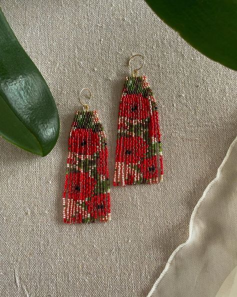 Flower Fringe Earrings, Beaded Poppy Earrings, Miyuki Pattern, Loom Designs, Fringe Earring, Beadwork Earrings, Bead Loom Designs, Earrings Patterns, Handmade Jewelry Box