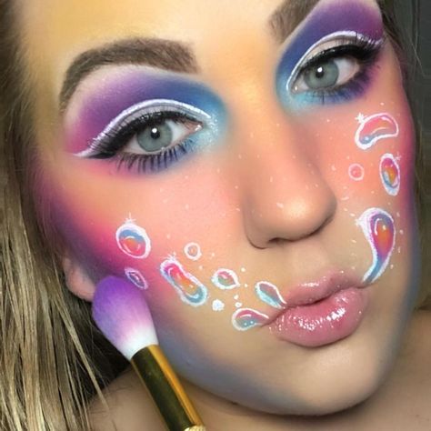 Bubble Makeup, Spongebob Face, Spongebob Faces, Colorful Makeup, Maquillaje De Ojos, Face Paint, Body Art, Halloween Face, Face Makeup