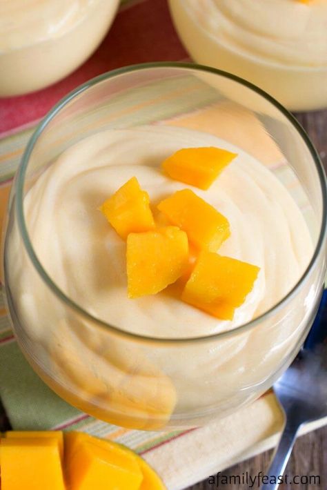 Mango Yogurt Mousse - A Family Feast Mango Mouse, Mango Pudding Recipe, Greek Yogurt Dessert, Yogurt Mousse, Mango Yogurt, Yogurt Dessert, Mango Mousse, Mango Pudding, Souffle Recipes