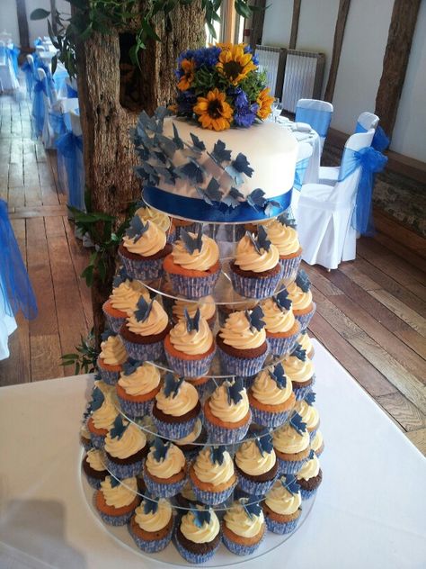 Blue Butterfly Wedding, Wedding Cupcake Tower, Berry Cupcakes, Cupcake Tower Wedding, Minnie Mouse Birthday Decorations, Cake Tower, Beautiful Cupcakes, Cupcake Tower, Wedding Cakes With Cupcakes