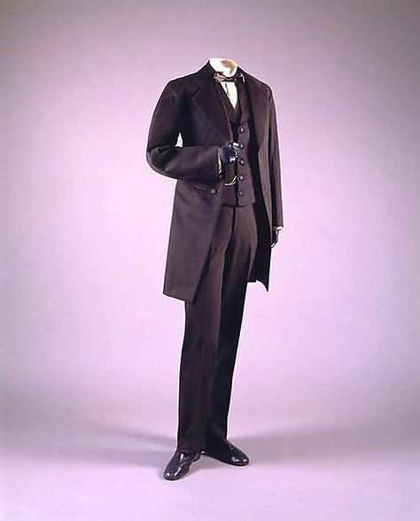 Man’s Suit 1867-1868 The Metropolitan Museum of Art Advance Drawing, Wizarding Fashion, 19th Century Men, Job Titles, Victorian Men, Halloween Monsters, 1870s Fashion, 1860 Fashion, Fashion Halloween