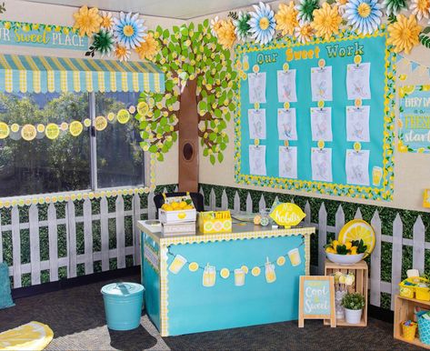 Lemon Zest Classroom Theme, Lemon Theme Classroom Decor, Lemonade Classroom Theme, Lemon Decorating, Lemon Classroom Decor, Lemon Room, Lemon Classroom, Classroom Arrangement, Lemon Theme