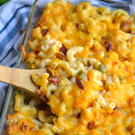 Pimento Cheese Macaroni & Cheese - 4 Sons 'R' Us Cassarole Meals, Mac N Cheese Recipe Southern, Macaroni And Cheese Casserole, Southern Mac And Cheese, Cheese Macaroni, Pimento Cheese Recipes, Jalapeno Recipes, Mac Cheese Recipes, Pimento Cheese