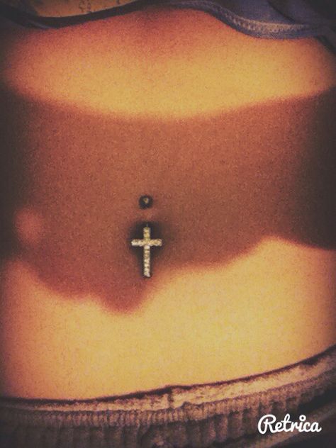 My new belly ring ❤️ Cross Belly Button Piercing, Belly Button Piercing 2000s, Belly Piercing Cross, Emo Belly Button Piercing, Dangle Belly Button Piercing Tummytoys® At The Belly Ring Shop, Cute Piercings, Belly Piercing, Belly Button Piercing, Belly Button