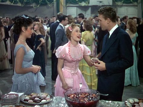 A Date With Judy, Young Elizabeth Taylor, Elizabeth Taylor Movies, Robert Stack, Classical Hollywood Cinema, Jane Powell, Stepford Wife, Fran Fine, Old Hollywood Movies