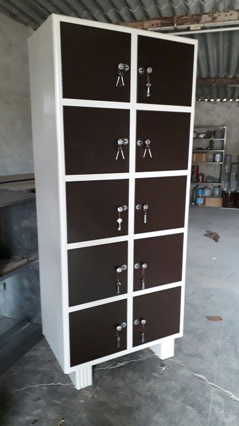 Steel Almirah, Steel Wardrobe, Almirah Designs, Dressing Table Design, Wardrobe Designs, Mobile Photo Editing, Wooden Wardrobe, Mobile Photo, House Furniture Design