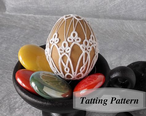 Tatting lace patterns jewelry and decor design by MadJarTatting Winter Holiday Decorations, Presents For Mum, Lace Decor, Lace Jewelry, Tatting Lace, Coloring Eggs, Tatting Patterns, Make Your Own Jewelry, Lace Making