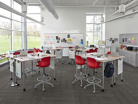 Steelcase active learning classroom Coworking Office Design, Active Learning Classroom, Alternative Seating Classroom, Alternative Seating, Classroom Style, Classroom Tables, Classroom Layout, Active Learning, Flexible Seating