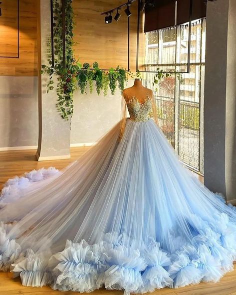 Light Blue Ball Gown, Ball Gown Sweet 16, Blue Ball Gown, Sweet 16 Dress, Pretty Quinceanera Dresses, Blue Ball Gowns, Stunning Prom Dresses, 16 Dress, Blue Ball