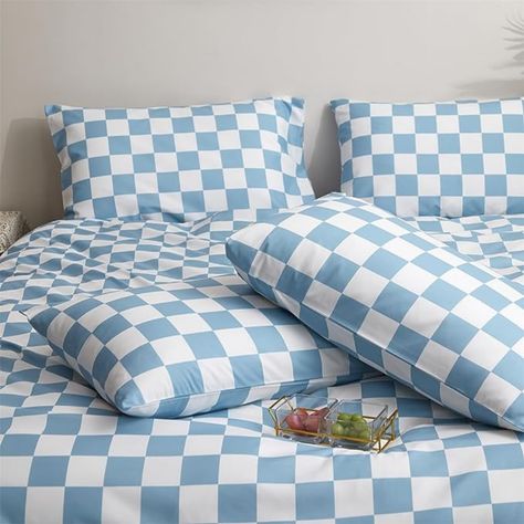 Blue White Plaid Comforter Sets Designing Bedroom, Grid Bedding, Geometric Quilts, Plaid Comforter, Blue Bed, Preppy Decor, Preppy Bedroom, Colorful Comforter, Flower Duvet