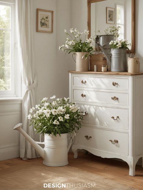 Garden decor is perfect for spring. If you're looking for garden gift ideas or decor for the home, check out this shopping guide for garden lovers. Elegant French Home Decor, Nancy Fishelson, Garden Gift Ideas, Country Style Furniture, Easter Table Decor, Country Interior Design, French Farmhouse Decor, French Country Decor, Spring Decorating