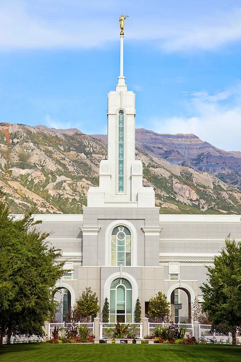 Timpanogos Temple, Lds Temple Pictures, Temple Pictures, Church Pictures, Photo Walk, Lds Church, Lds Temples, By Myself, Latter Day Saints