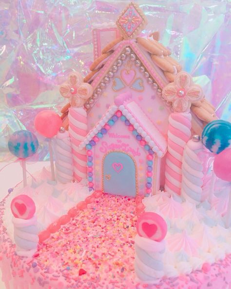 Pastel Desserts, Cute Aesthetics, Kawaii Dessert, Candy House, Rainbow Food, Kawaii Room, Kawaii Food, Cute Desserts, Pastel Aesthetic