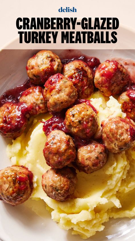 Cranberry Glaze, Turkey Meatball Recipe, Turkey Glaze, Cranberry Sauce Homemade, Turkey Meatballs, Homemade Sauce, Turkey Recipes, Chicken Dinner, Thanksgiving Recipes