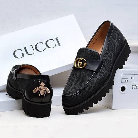 Formal Shoes For Men Classy, Versace Shoes Mens, Best Sandals For Men, Gucci Shoe, Gents Shoes, Gucci Men Shoes, Black Shoes Men, Gentleman Shoes, Sandals For Men