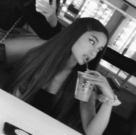 Vsco Girl, Ariana Grande, A Woman