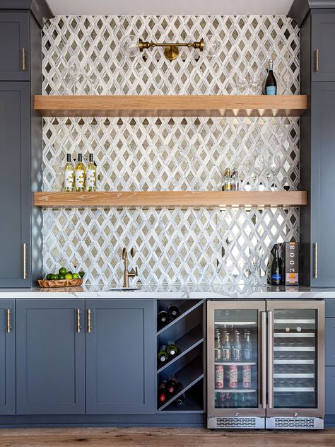 Small Home Bar Ideas, Geometric Tile Backsplash, Wet Bar Designs, Small Bars For Home, Bar Tile, Home Wet Bar, Recessed Panel Cabinets, Mirror Tile, Home Bar Design