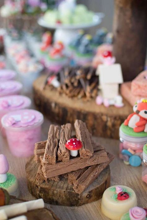 Forest Friends Birthday Party, Woodland Party Food, Gruffalo Party, Chocolate Log, Party Ideas Birthday, Friends Birthday Party, Woodland Party Theme, Forest Birthday Party, Woodland Animal Birthday