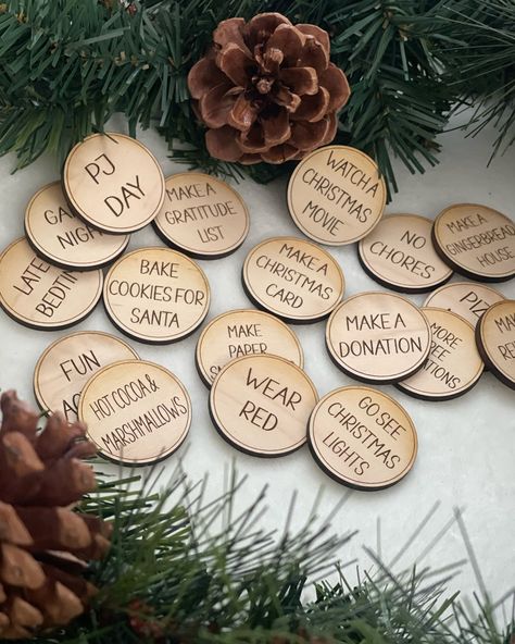 Advent Calendar Fillers, Advent Calenders, Tag Ideas, Festive Crafts, 25 Days Of Christmas, Christmas Calendar, Wood Christmas, Kids Ornaments, Christmas Advent Calendar