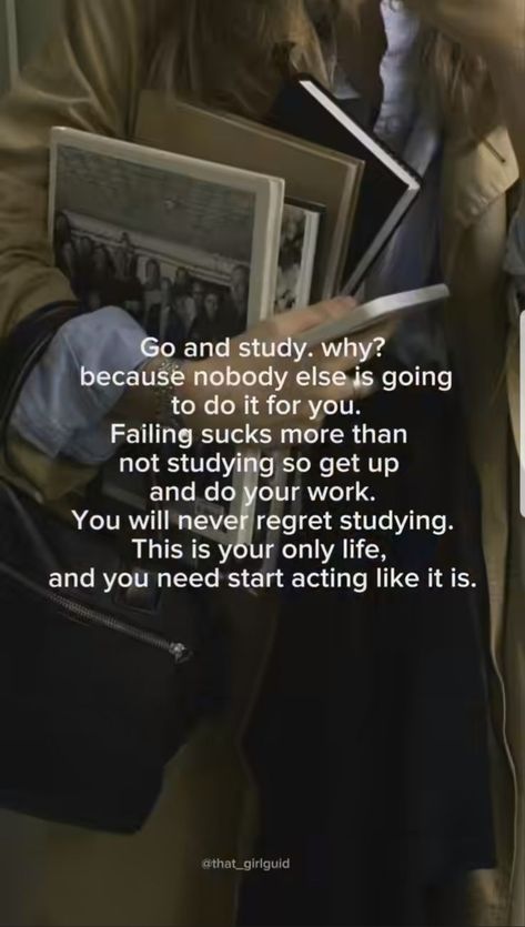 Academic Goals Aesthetic, Night Words, Studie Hacks, Friendship Relationship, High Achiever, Studera Motivation, Aesthetic Post, Now Quotes, College Motivation