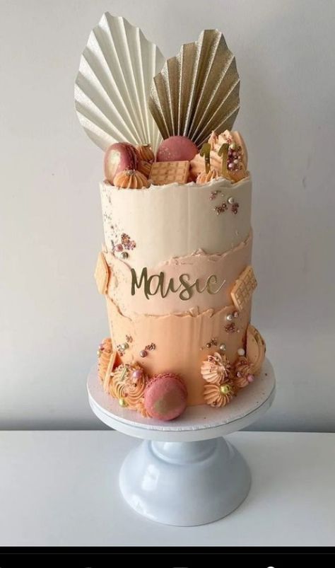 Floral Cake Birthday, Modern Birthday Cakes, Bohemian Birthday, 67th Birthday, Tall Cake, Boho Cake, Girly Cakes, Baby Shower Cakes Girl, Birthday Cake With Flowers