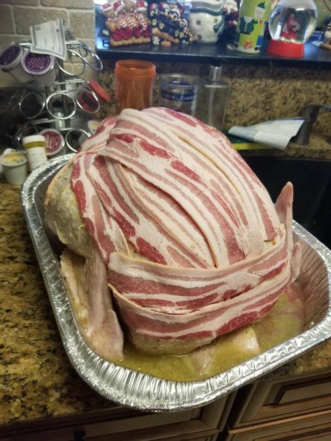 My special turkey. Put mayo  and mojo (Cuban sauce) then rap it in bacon. Best Turkey! Cuban Sauce, White Castle Stuffing, Deep Fried Turkey Recipes, Maple Glazed Bacon, Bacon Wrapped Turkey, Thanksgiving Turkey Recipe, Turkey Bacon Wrap, Fried Turkey Recipes, Easy Turkey Recipes