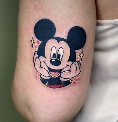 Miky Mouse Tattoo, Disney Tattoos Mickey, Minnie Tattoo, Mickey Tattoo, Mouse Tattoo, Mickey Mouse Tattoo, Small Shoulder Tattoos, Mouse Tattoos, Mom Tattoo Designs