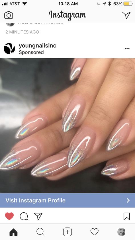 issa cute holo ombre Ombre Nail Art, Nagellack Trends, Stiletto Nail Art, Ombre Nail, Nail Art Ombre, Makijaż Smokey Eye, Falling In Reverse, Latest Nail Art, Holographic Nails