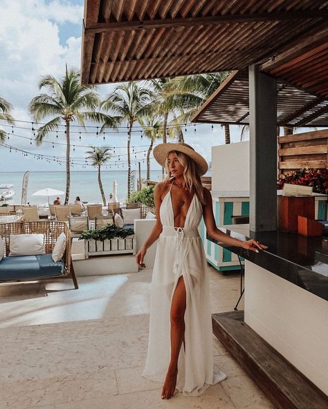 Resort Vacation Outfits, Cabo Outfits, Island Vacation Outfits, Tulum Mexico Outfits, Mexico Vacation Outfits, Tropical Vacation Outfits, Outfits For Mexico, Beach Vacation Outfits, Honeymoon Outfits