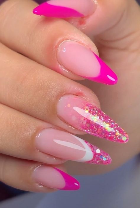 Beach Themed Nails, Barbie Pink Nails, Pink Nail Designs, Beach Nails, Minimalist Nails, Nail Tutorials, Long Acrylic Nails, Nail Art Diy, Cute Acrylic Nails