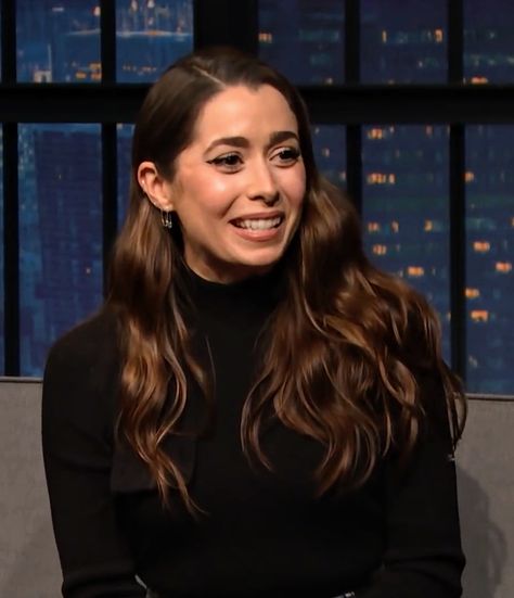 Cristin Milioti ( screenshot ) Late Night with Seth Meyers ( April 13, 2021 ) Mediterranean Women, Sofia Falcone, Cristin Milioti, Bi Panic, Seth Meyers, How I Met Your Mother, Hair Colours, April 13, Late Night