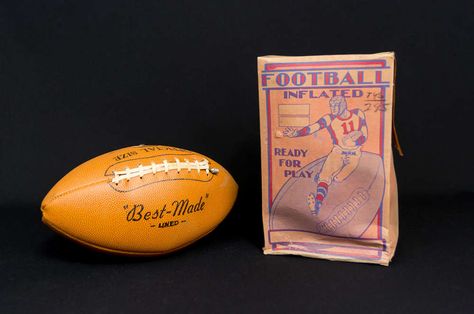 1930's-1940's era Unbranded "Best-Made" Leather Football in Box. Football Packaging, 30th Birthday Bash, Football Ball, Season Ticket, Football Equipment, Football Memorabilia, Vintage Football, Vintage Sports, Birthday Bash