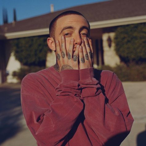 Mac Miller Quotes, Mac Miller Ariana, Mac Miller And Ariana Grande, Mac Miller Albums, Mac Miller Tattoos, Ariana Grande Mac, New Mac, Mac Miller, American Rappers