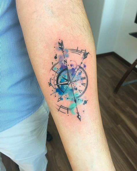 Watercolor Compass Tattoo, Wolf Tattoo Forearm, Feminine Compass Tattoo, Compass Rose Tattoo, Sunflower Tattoo Shoulder, Watercolor Tattoos, Tatuaje A Color, Feather Tattoos, Wolf Tattoo