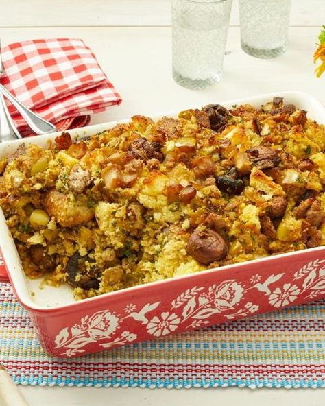 Dressing With Sausage And Apples, Best Thanksgiving Dressing, Thanksgiving Dressing Recipe, Cornbread Sausage Stuffing, Sausage And Apples, Cornbread Dressing With Sausage, Dressing With Sausage, How To Make Cornbread, Thanksgiving Dressing