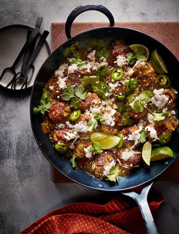 Green Chile Meatballs | Get the recipe for Green Chile Meatballs. Mexican Meatballs, Meatballs Recipe, Green Chile, Just Cooking, Meatball Recipes, Real Simple, Clean Eating Snacks, Mexican Food, Skillet