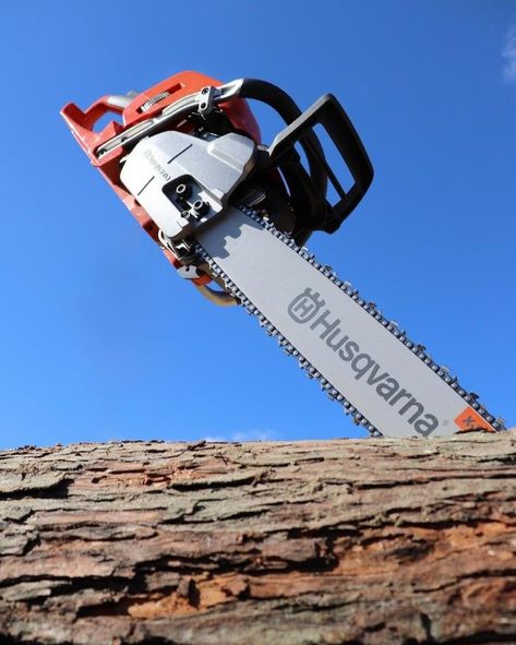 Official Husqvarna USA on Instagram: “TCI EXPO attendees: visit our booth tomorrow to learn more about the best-in-class 550 XP® Mark II, 572 XP®, and our new line of Arborist…” Chainsaw Wallpaper, Husqvarna Chainsaw, New Line, Chainsaw, Outdoor Power Equipment, To Learn, On Instagram, Quick Saves, Instagram