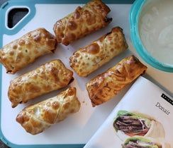 Donair Egg Rolls Donair Egg Roll Recipe, Donair Recipe, Stir Fry Seasoning, Fried Rice Seasoning, Egg Roll Wraps, Roasted Garlic Aioli, Curry Seasoning, Epicure Recipes, Chicken Souvlaki