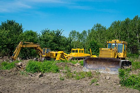 Whether you want to tidy up your backyard or clear land for construction, hiring a team of professional contractors who provide lot clearing services can benefit you tremendously. Retention Pond, Land Clearing, Wild Fire, Fire Prevention, Land Management, Tree Service, Invasive Species, Heavy Machinery, Construction Process