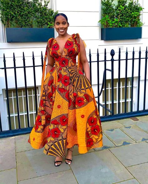 Ankara Flare Gown Styles, Ankara Flare Gown, Ankara Midi Dress, Flare Gown Styles, Style Collab, African Maxi Dress, Unique Ankara Styles, Red Carpet Dress, African Party Dresses