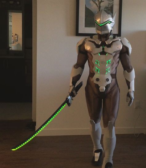 My Genji cosplay front view. Just a few more bits to finish. #genji #genjicosplay Overwatch Halloween Costumes, Genji Cosplay, Overwatch Genji, Overwatch Cosplay, Front View, Overwatch, Halloween Ideas, Character Art, Halloween Costumes