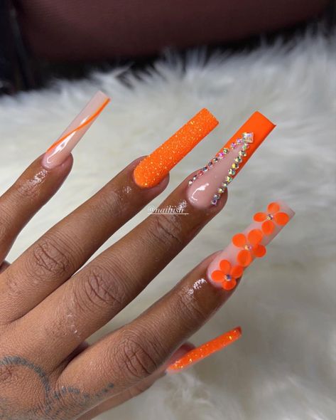 Medium Nail Designs Summer, Orange Fall Nail Ideas, Orange Nails Prom, Orange And White Nail Designs, Orange Prom Nails, Orange And White Nails, Orange Crew Neck Sweatshirt For Streetwear, Orange Hooded Hoodie For Streetwear, Orange Graphic Print Hoodie For Streetwear