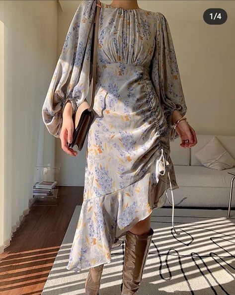 Look Gatsby, Detail Couture, Muslim Fashion Dress, Muslim Fashion Outfits, Modest Fashion Outfits, Classy Dress, Muslim Fashion, A Dress, Stylish Dresses