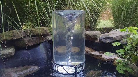 vortex water feature aka water tornado Vortex Fountain, Vortex Water, Diy Solar Fountain, Diy Water Feature, Outdoor Water Features, Diy Garden Fountains, Diy Fountain, Garden Waterfall, Solar Fountain