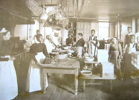 Cooking in the kitchen 1880's | gaswizard | Flickr 1800s Kitchen, Victorian Kitchens, Victorian Interior Design, Cooking In The Kitchen, Victorian Era Fashion, Victorian Life, Vintage Stoves, Victorian Interiors, Victorian Kitchen