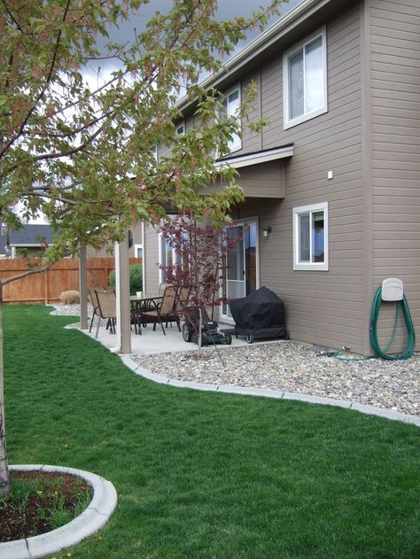 Don't you want moisture around your entire foundation? Rocks against your house instead of mulch keeps moisture (and insects!) away from your foundation. Landscape House, Landscaping Around House, River Rock Landscaping, House Foundation, Low Maintenance Landscaping, Home Landscaping, Landscaping With Rocks, Desert Landscaping, Small Backyard Landscaping